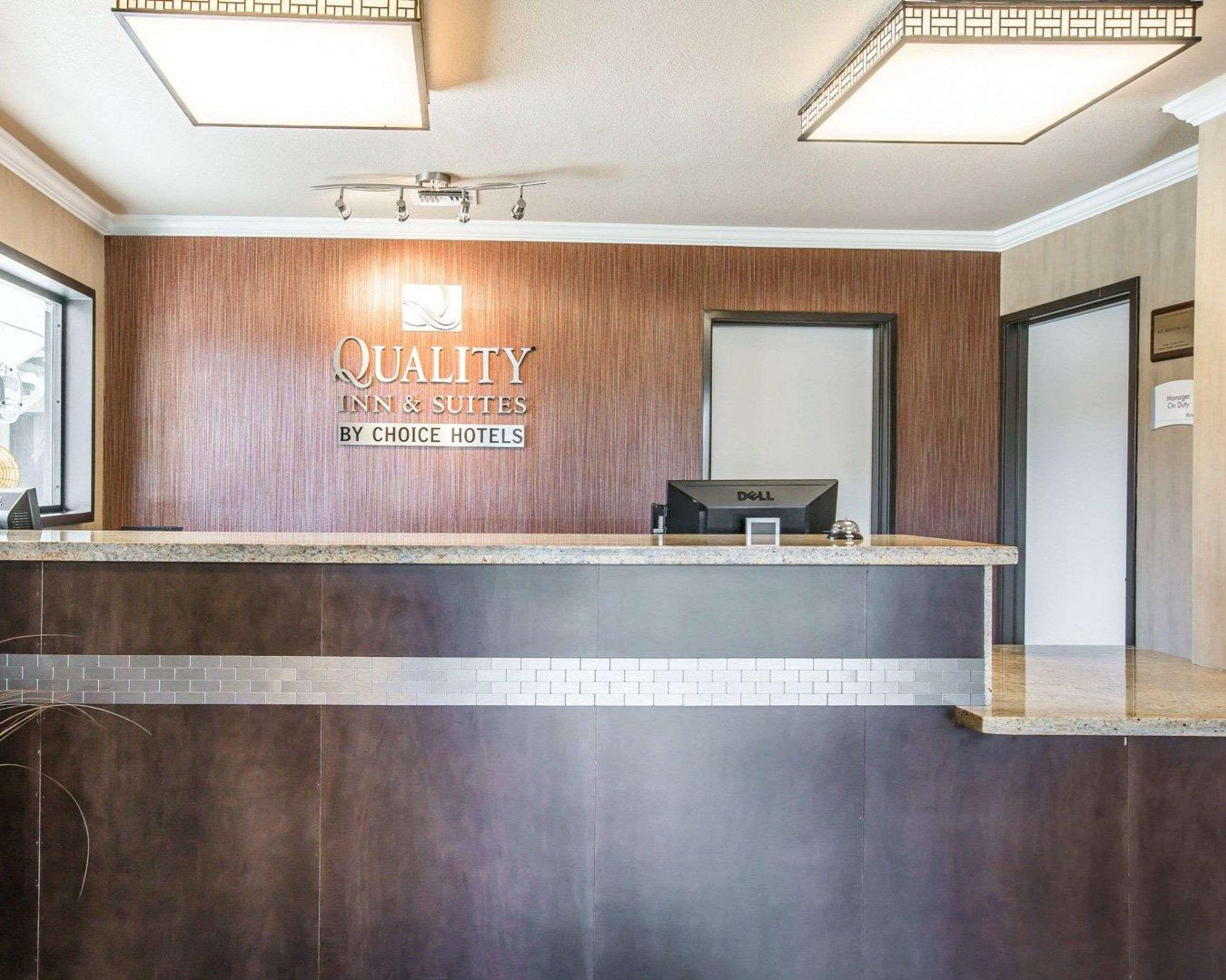 Quality Inn & Suites Woodland - Sacramento Airport Exterior photo