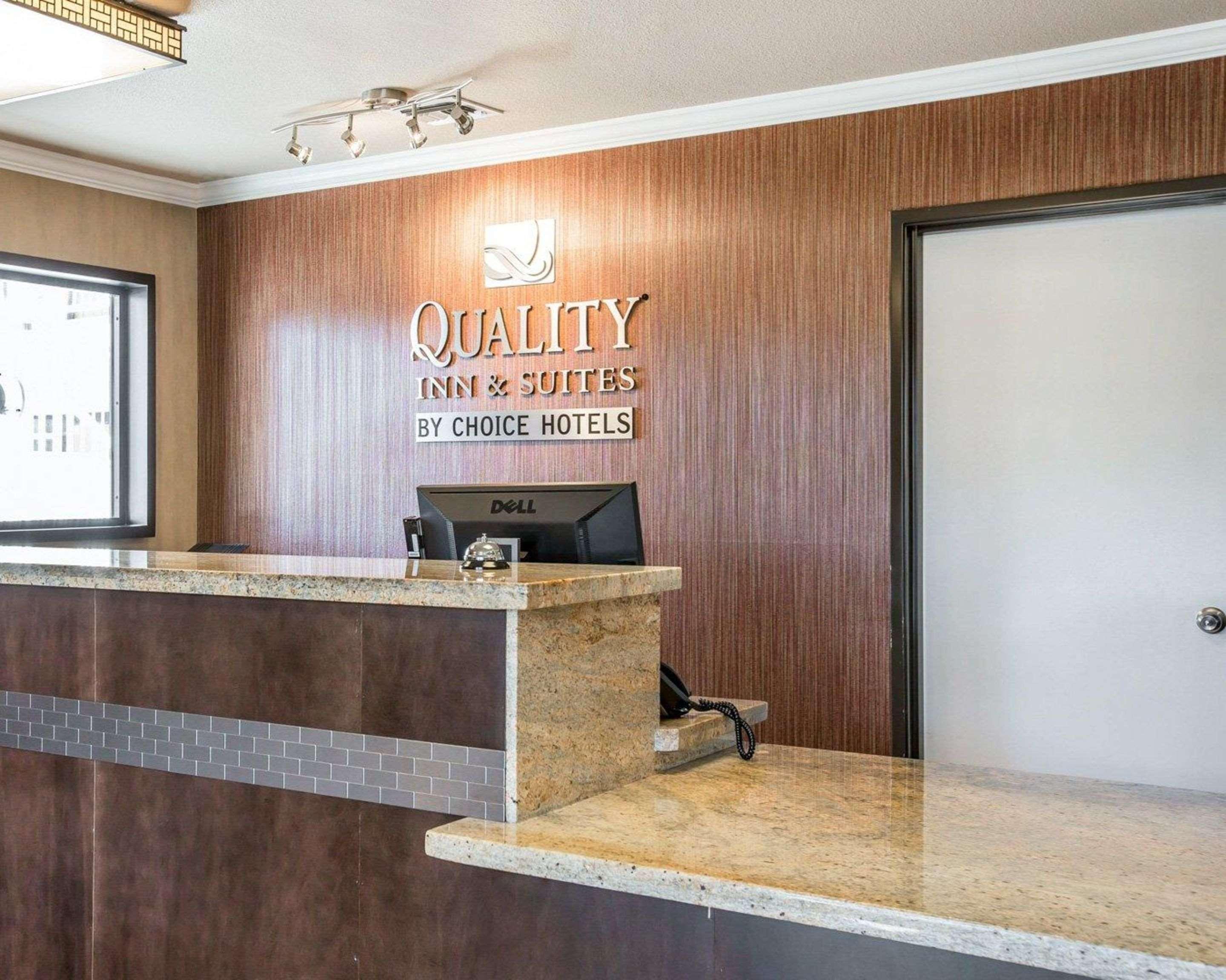 Quality Inn & Suites Woodland - Sacramento Airport Exterior photo
